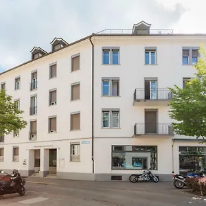 https://visionapartments-zurich-cramerstrasse.hotelsbaselswitzerland.com